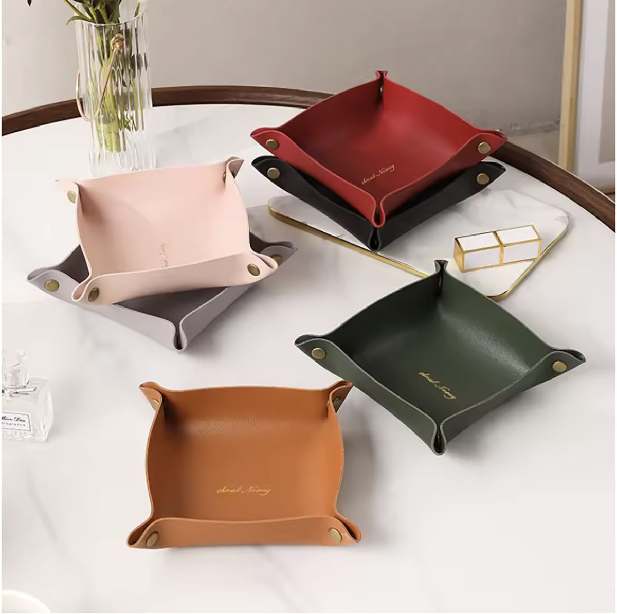 Vassoio portaoggetti in pelle  - Desk Organizer recensione e prezzo